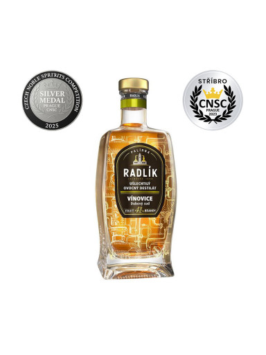 Radlík Wein Eichenfass 43% 0,5 l